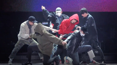 (VOSTFR) The Wings Tour - DNA Rehearsal